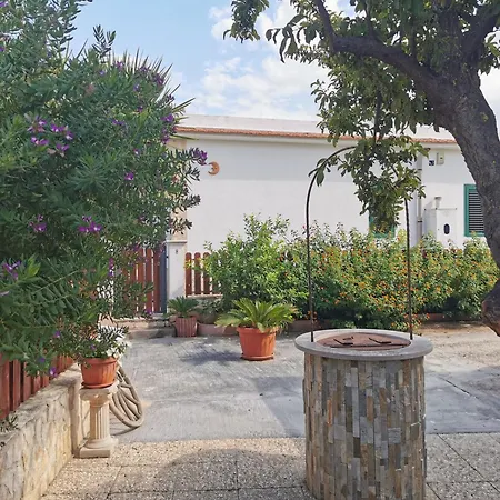 Holiday home Villini Raffaela Disanti Vieste