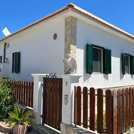 Villini Raffaela Disanti Holiday home