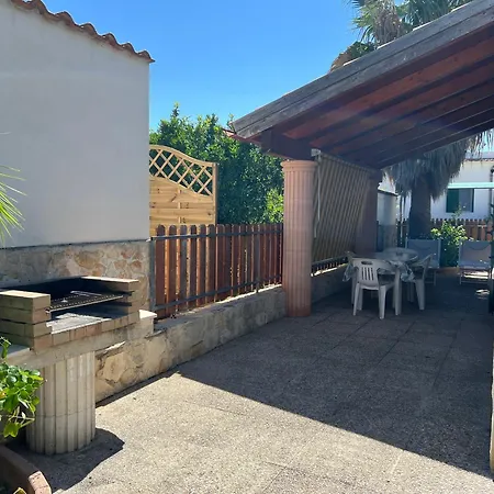 Villini Raffaela Disanti Holiday home *